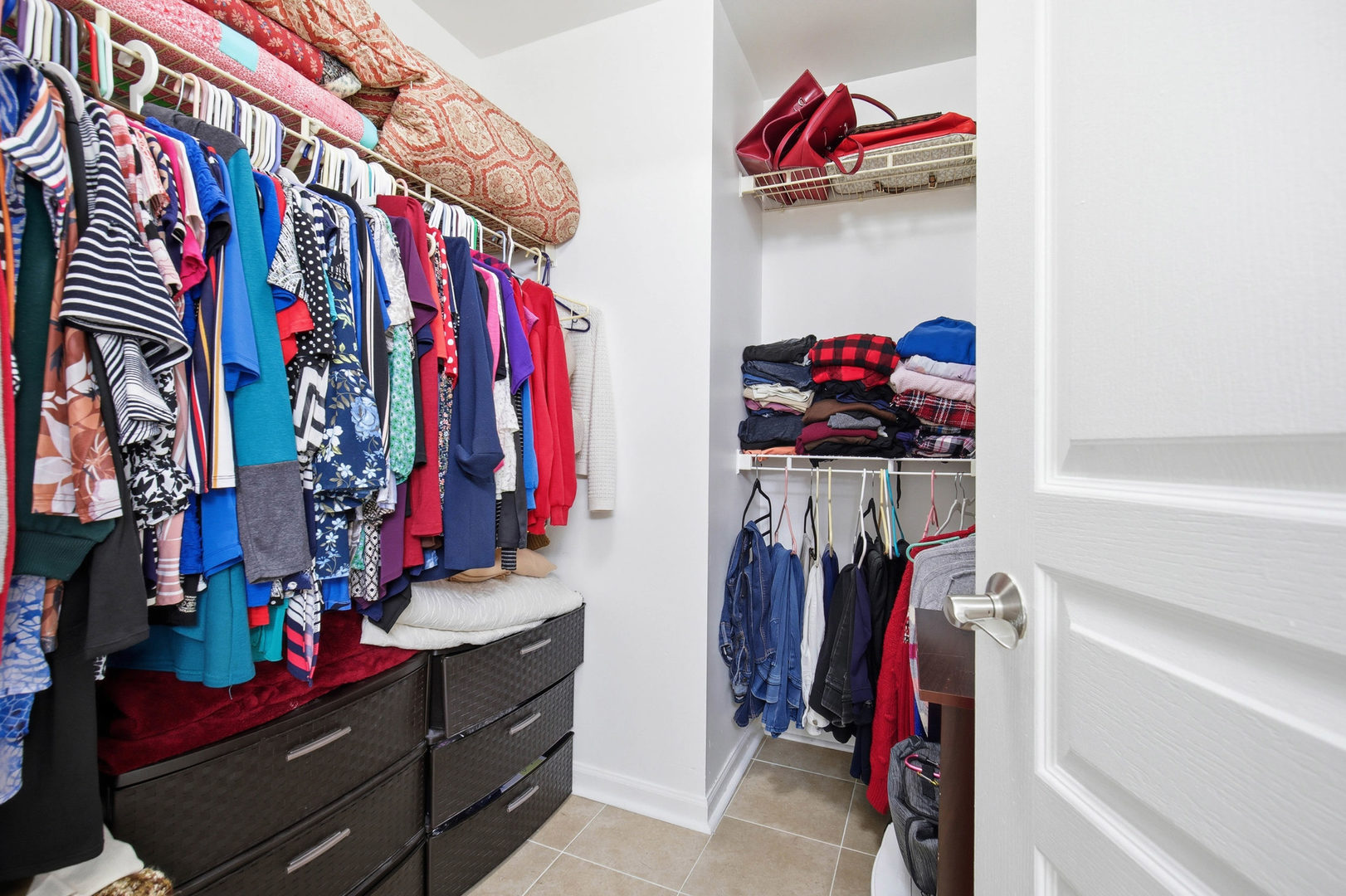 12862 Norfolk Drive, Huntley, IL 60142