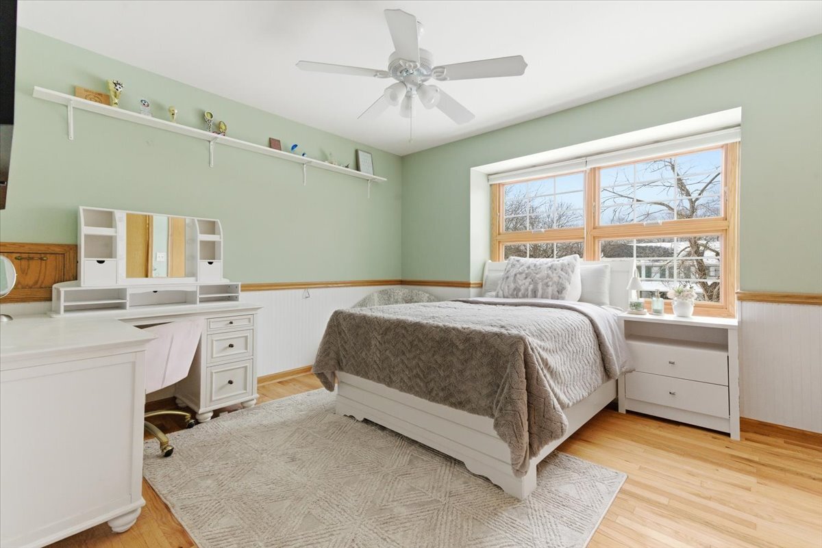 492 Patricia Court, Grayslake, IL 60030