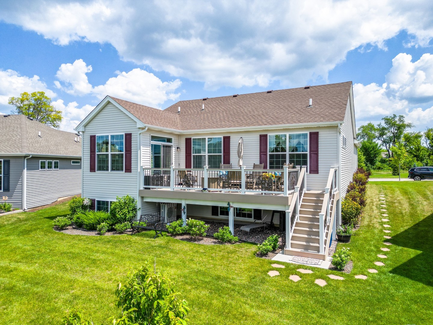 2032 Wentworth Drive, Volo, IL 60020