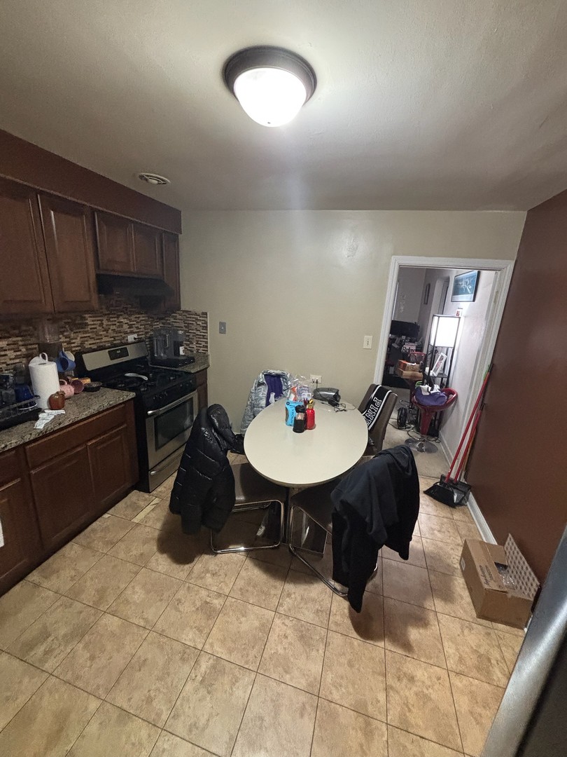 3513 Jackson Street, Bellwood, IL 60104