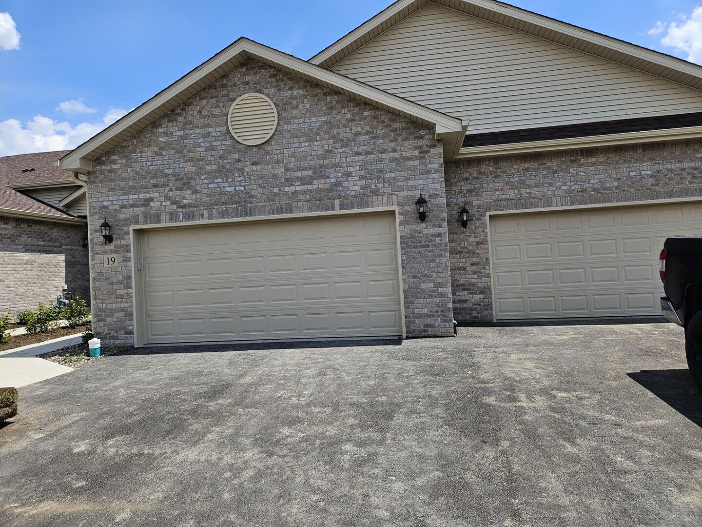 11 Apollo Court, Tinley Park, IL 60477