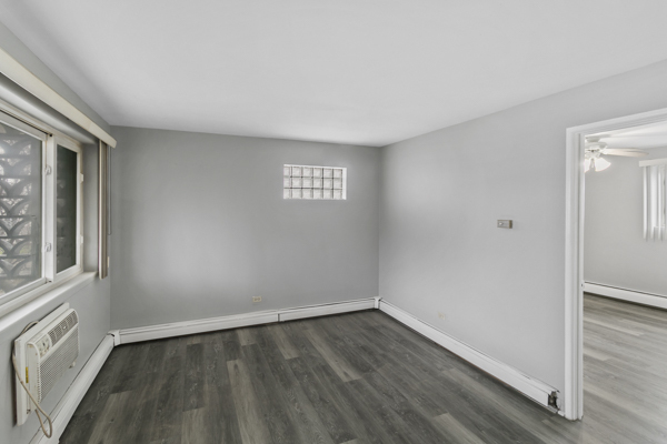 3011 W 87th Street, Evergreen Park, IL 60805