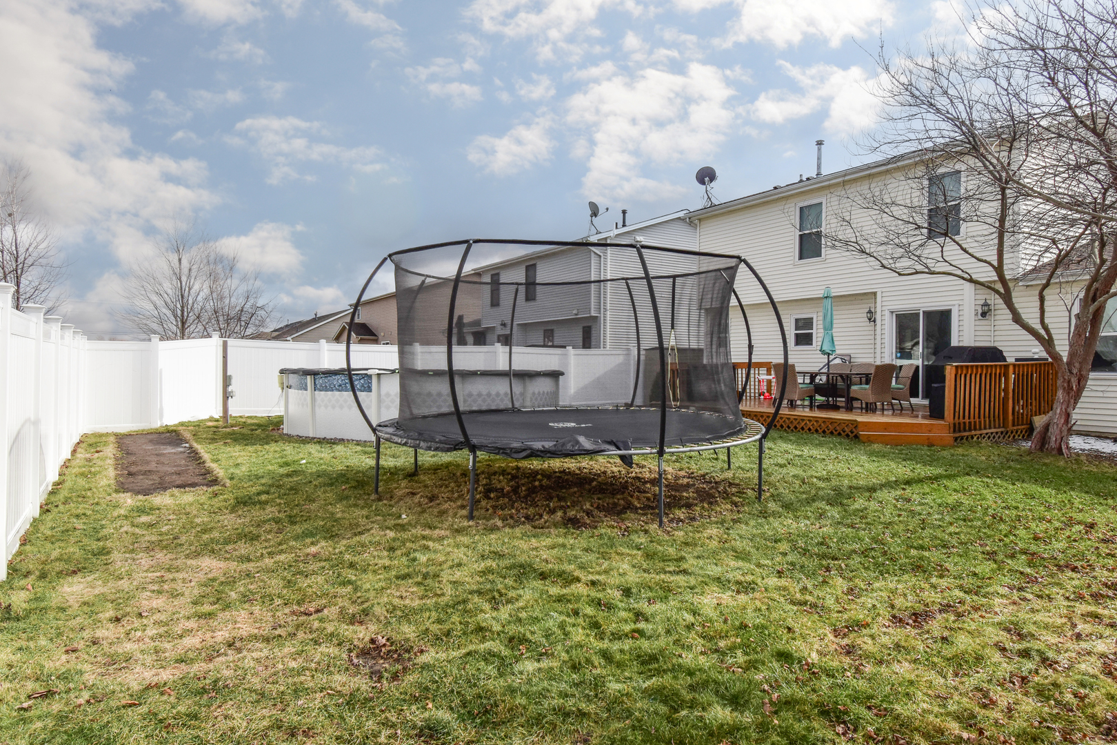 1820 Marina Drive, Normal, IL 61761