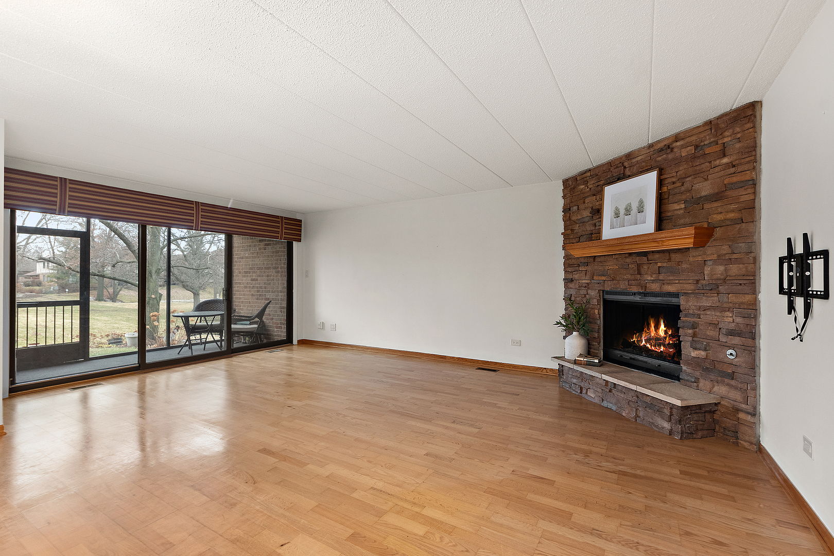 13212 S Oak Hills Parkway #1A, Palos Heights, IL 60463