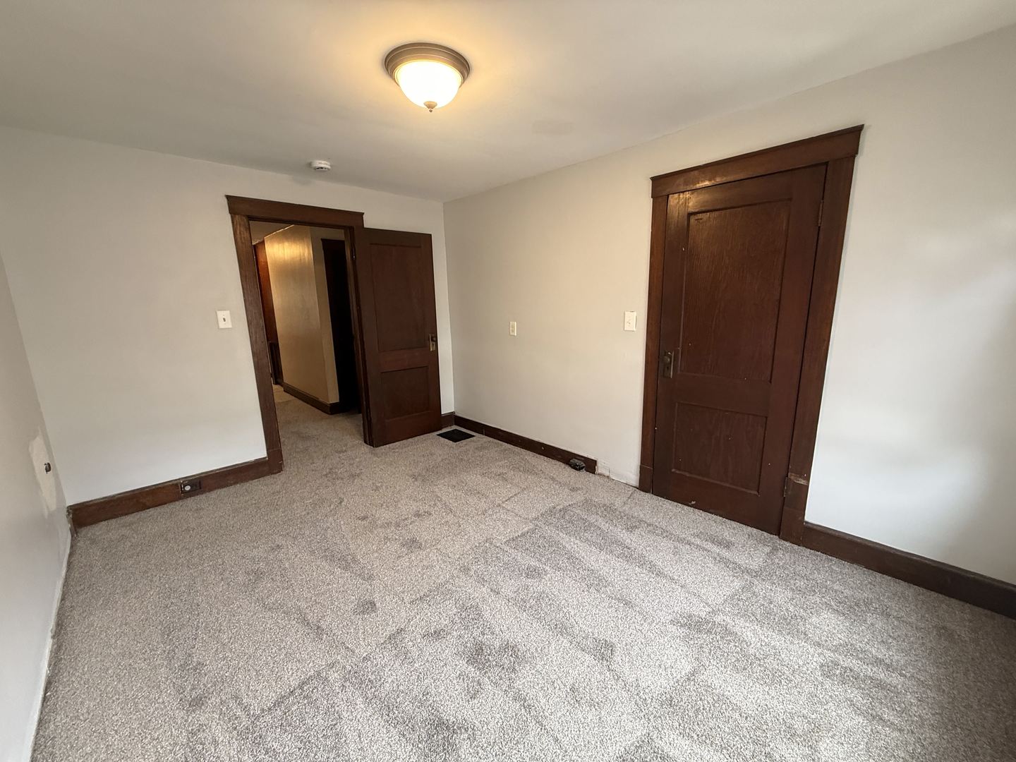 1007 Low Street, Bloomington, IL 61701