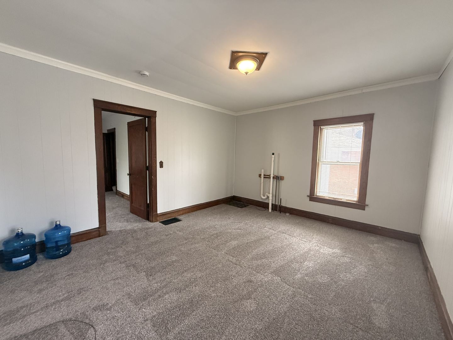 1007 Low Street, Bloomington, IL 61701