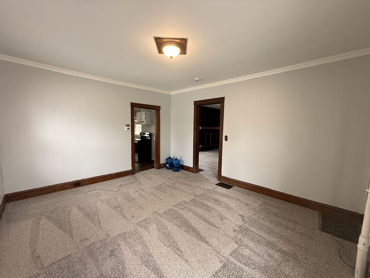 1007 Low Street, Bloomington, IL 61701