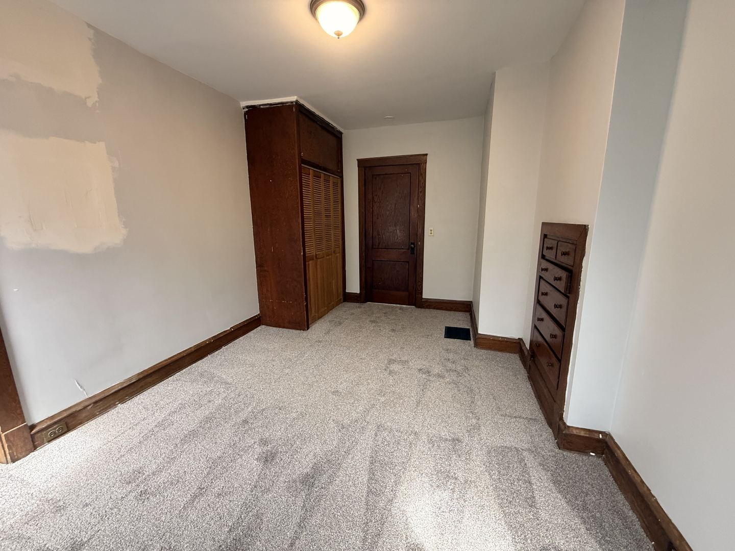 1007 Low Street, Bloomington, IL 61701