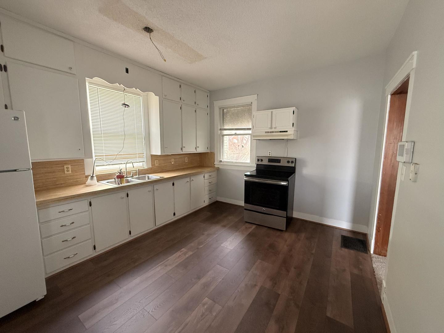 1007 Low Street, Bloomington, IL 61701