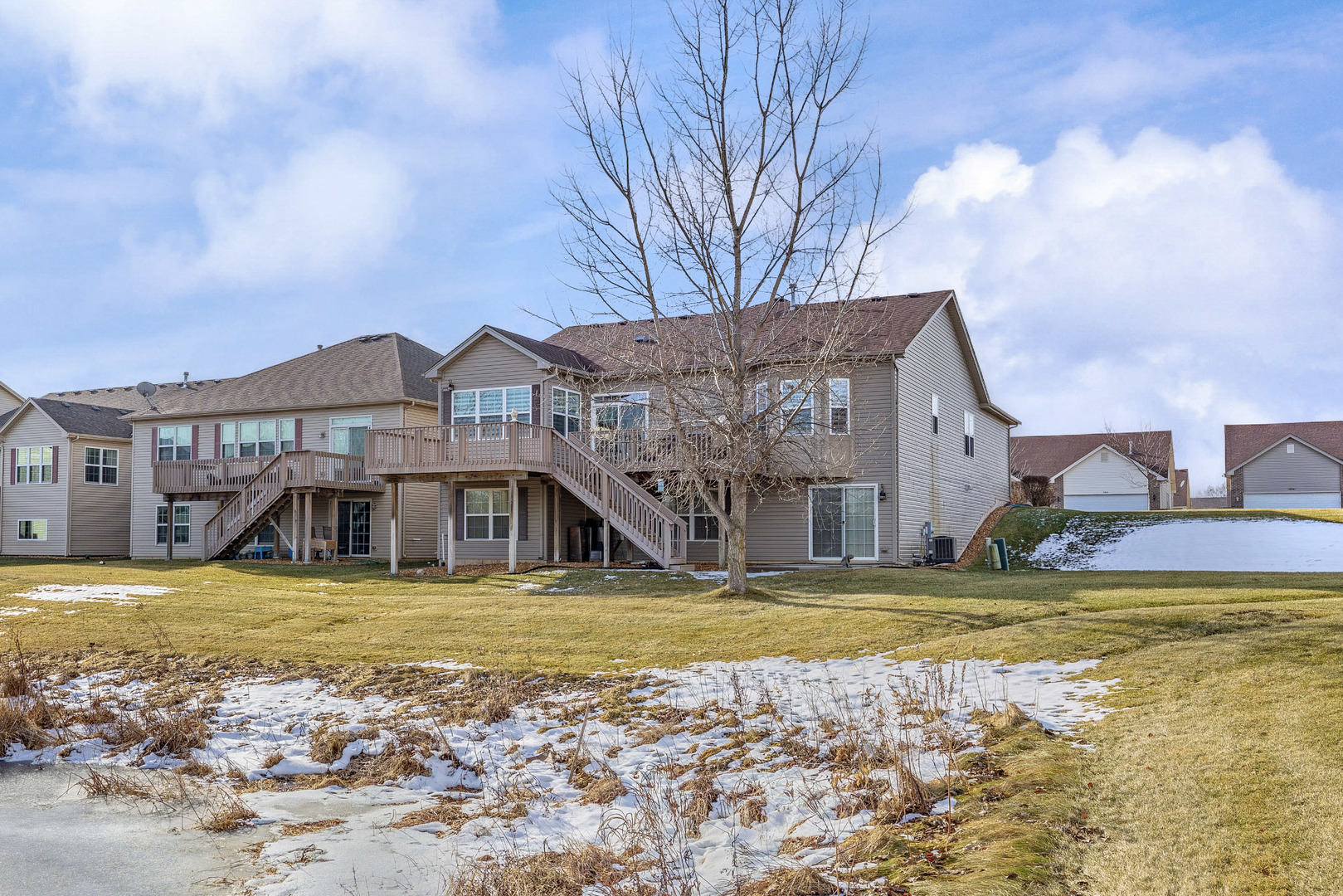 16901 Ennerdale Avenue, Lockport, IL 60441