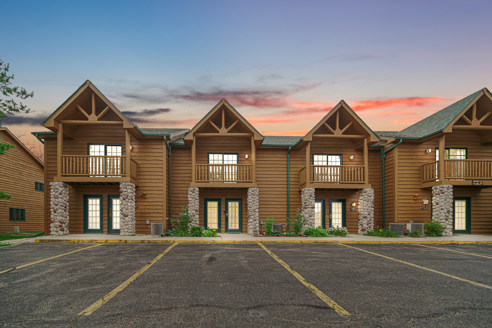 2643 N Il Route 178 Highway #U-2, Utica, IL 61373