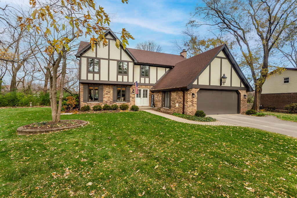 530 Mark Lane, Downers Grove, IL 60516
