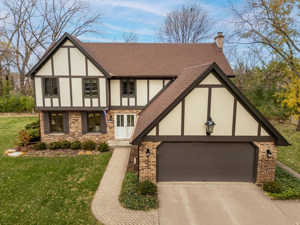 530 Mark Lane, Downers Grove, IL 60516
