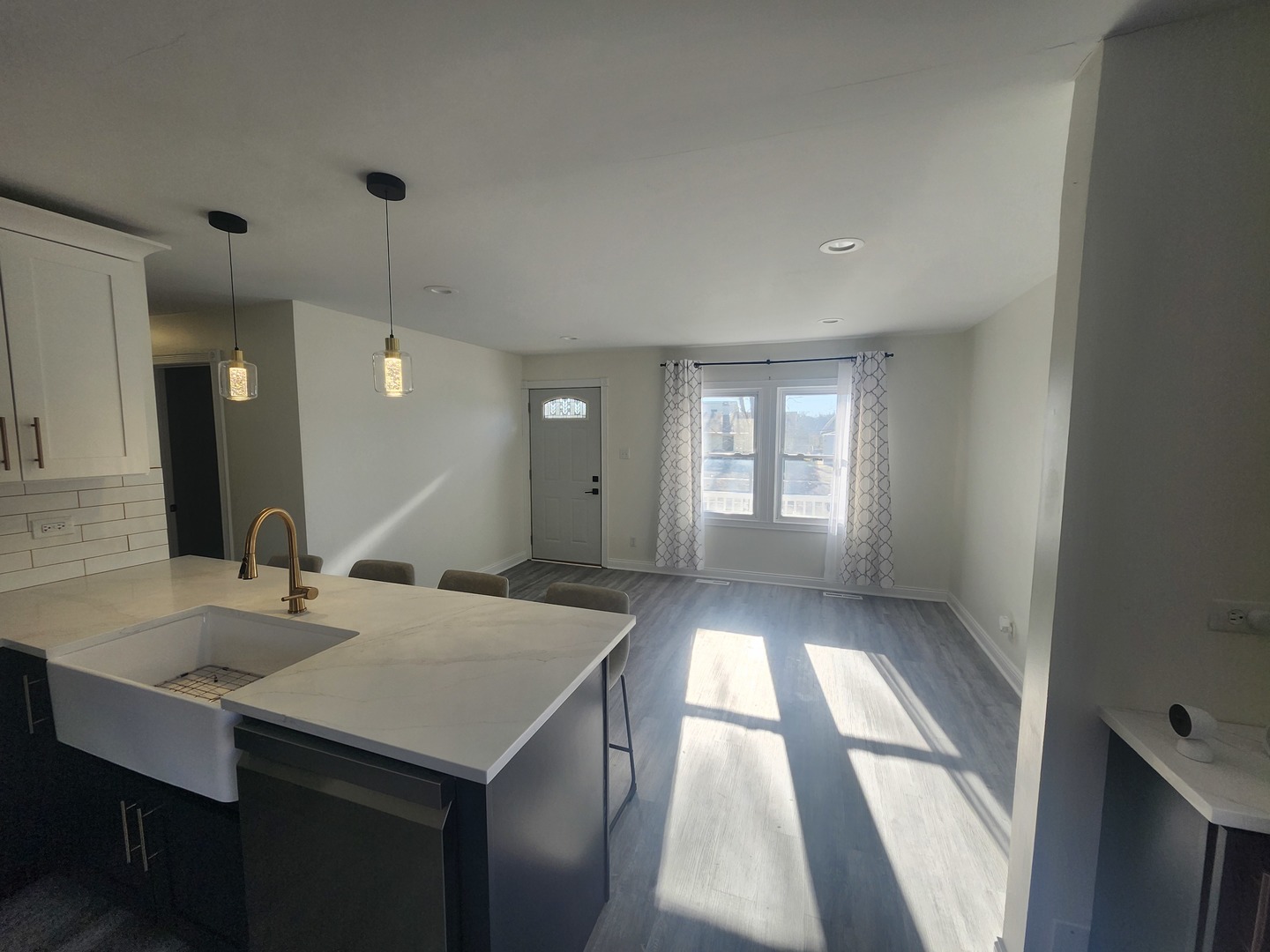 110 Cedar Circle, Streamwood, IL 60107