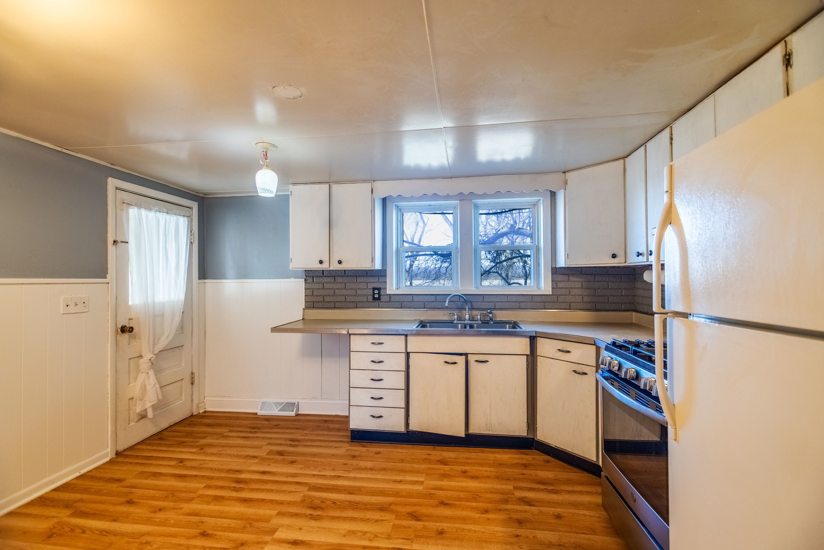 45 N Fairground Avenue, Princeton, IL 61356