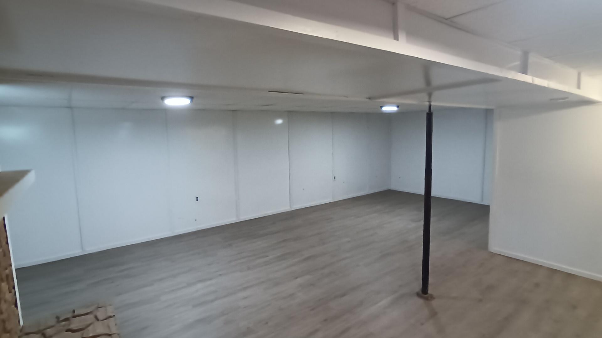 1307 Glenwood Road, Bloomington, IL 61704