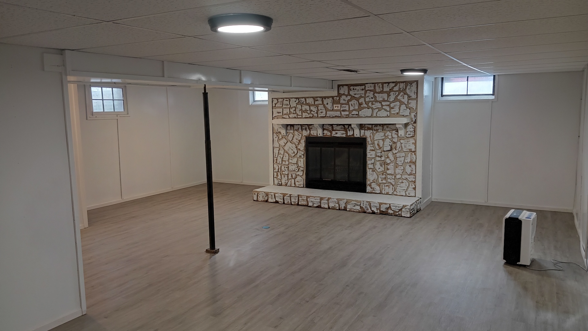 1307 Glenwood Road, Bloomington, IL 61704