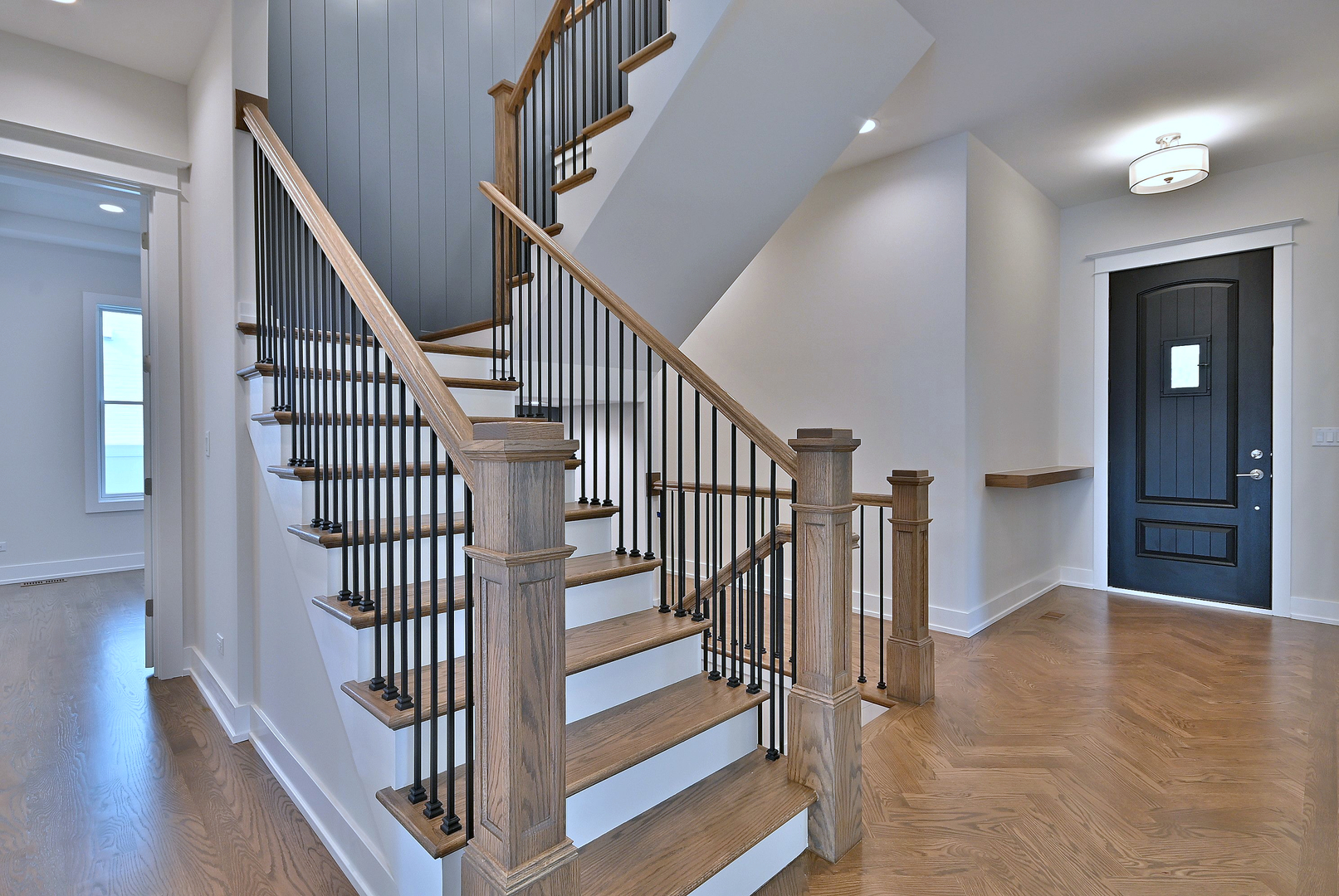 456 Elm Street, Elmhurst, IL 60126