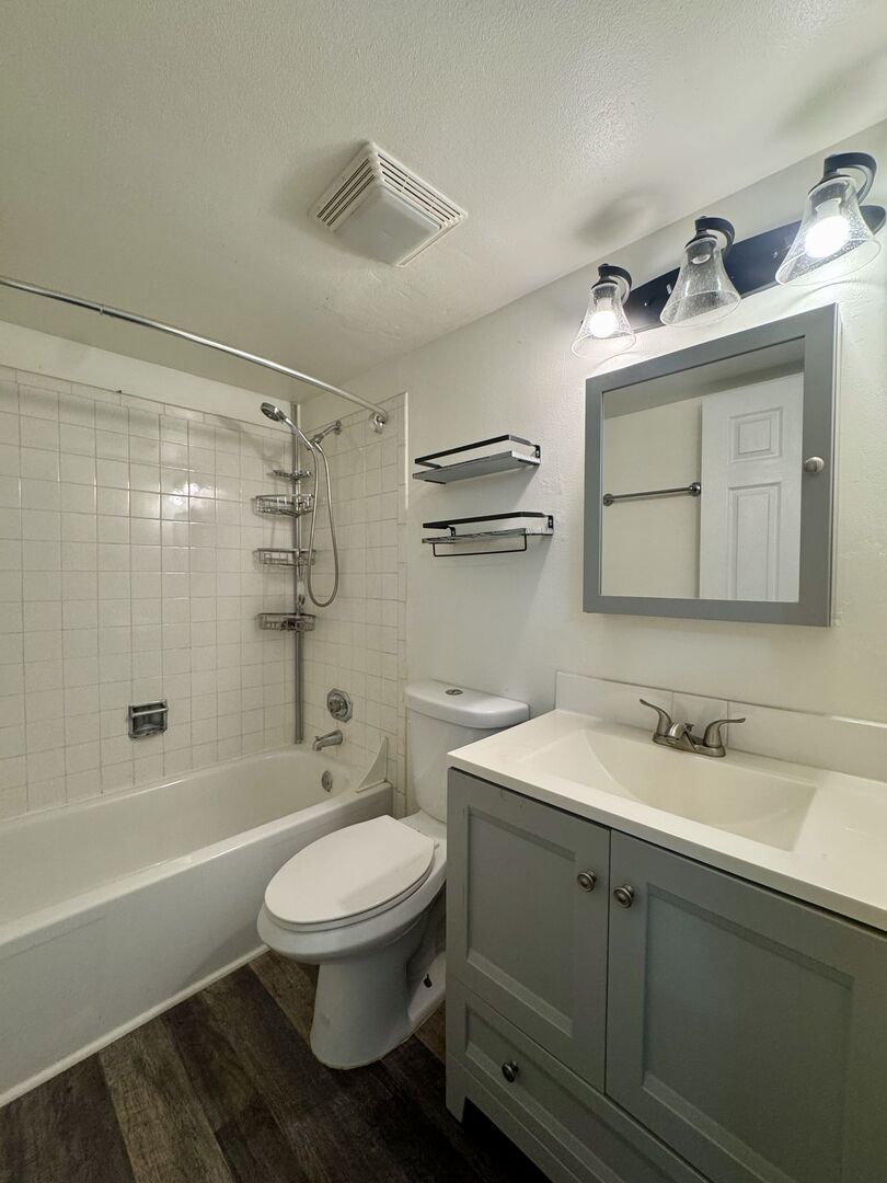 270 Shorewood Drive #GA, Glendale Heights, IL 60139