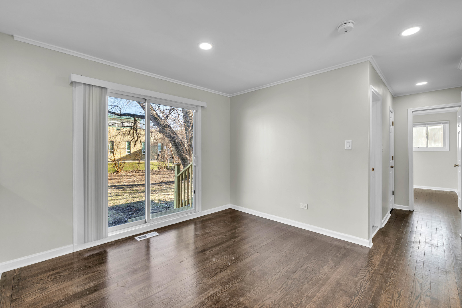 16641 Sawyer Avenue, Markham, IL 60428