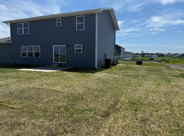 2194 Corrigan Way, Normal, IL 61761