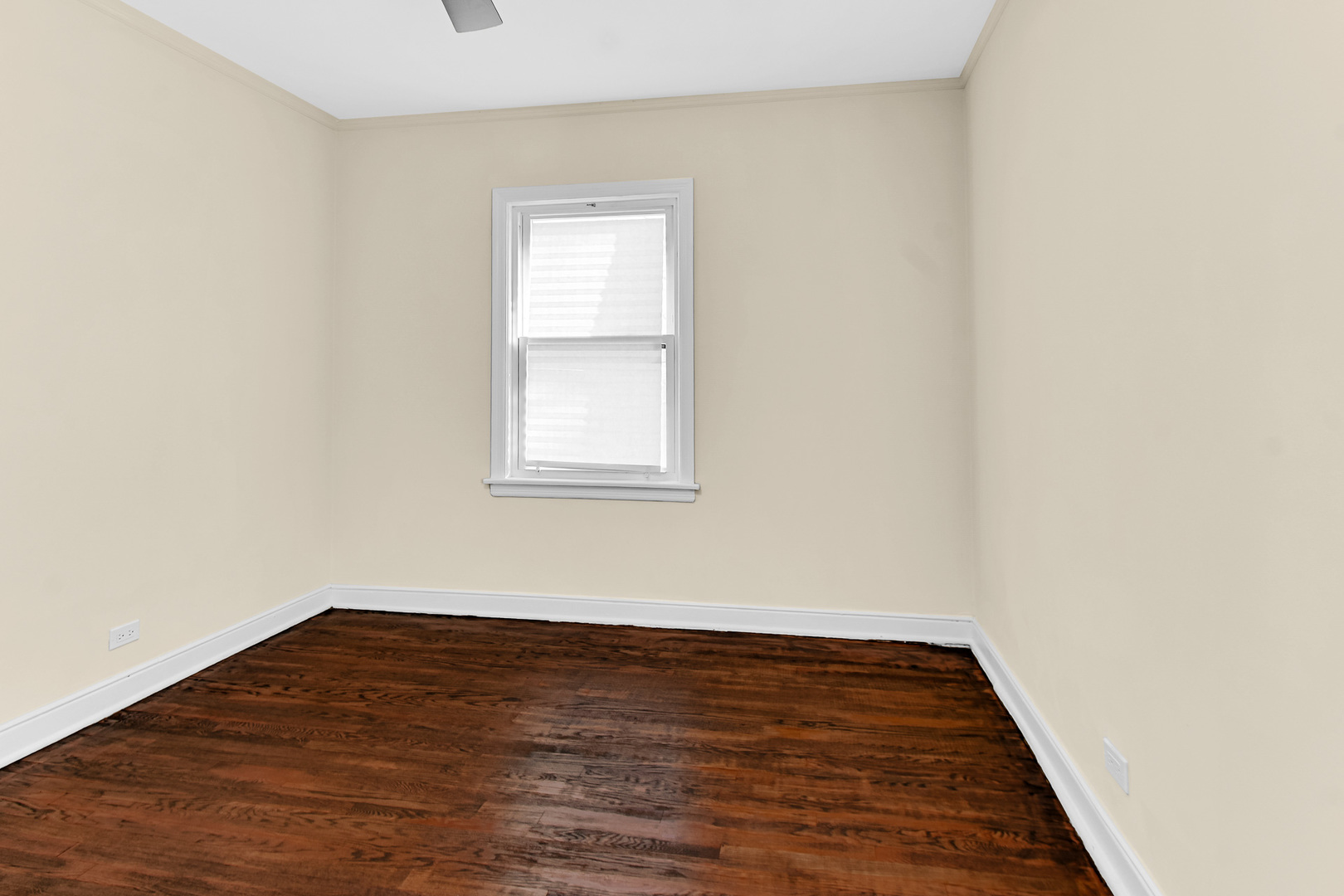 10558 S Prairie Avenue, Chicago, IL 60628