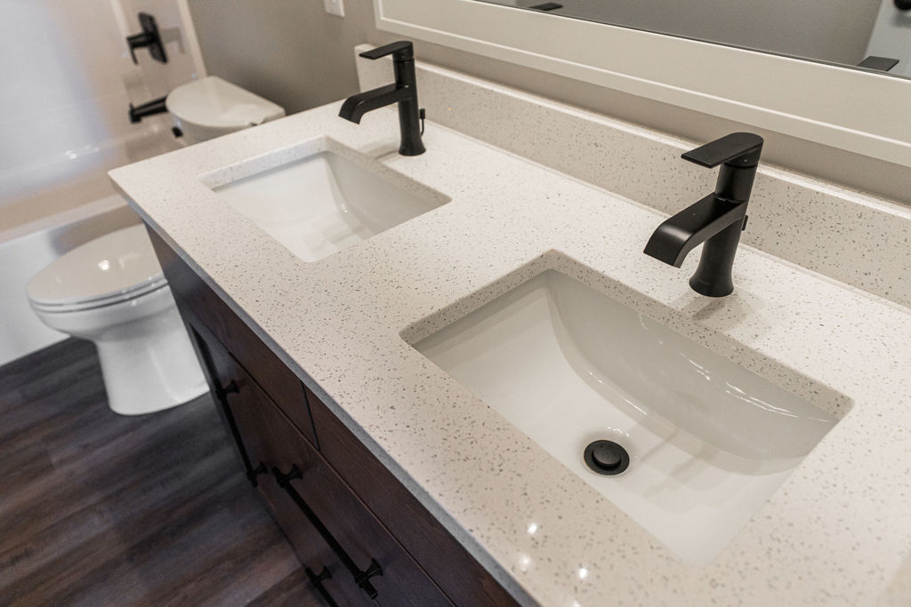 734 Independence Avenue, Sycamore, IL 60178