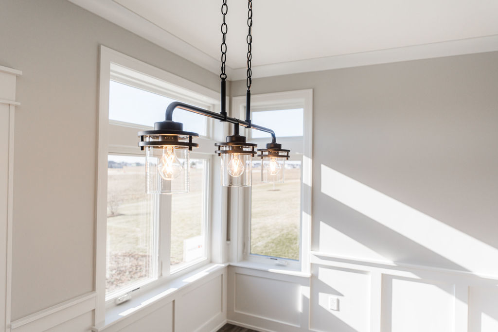 734 Independence Avenue, Sycamore, IL 60178