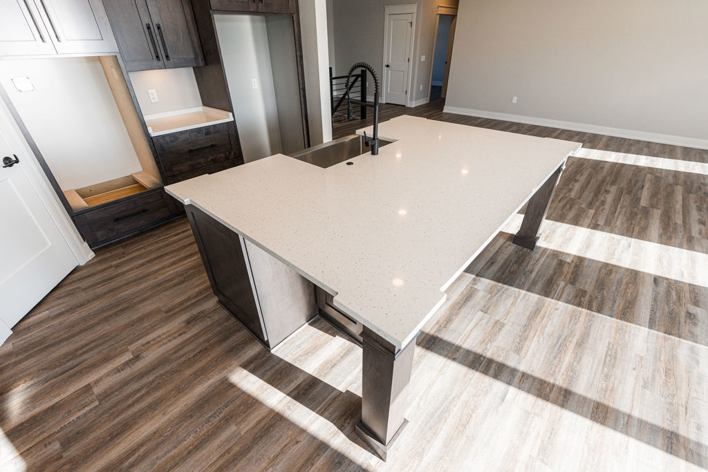 734 Independence Avenue, Sycamore, IL 60178