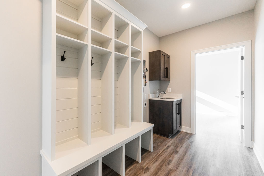 734 Independence Avenue, Sycamore, IL 60178