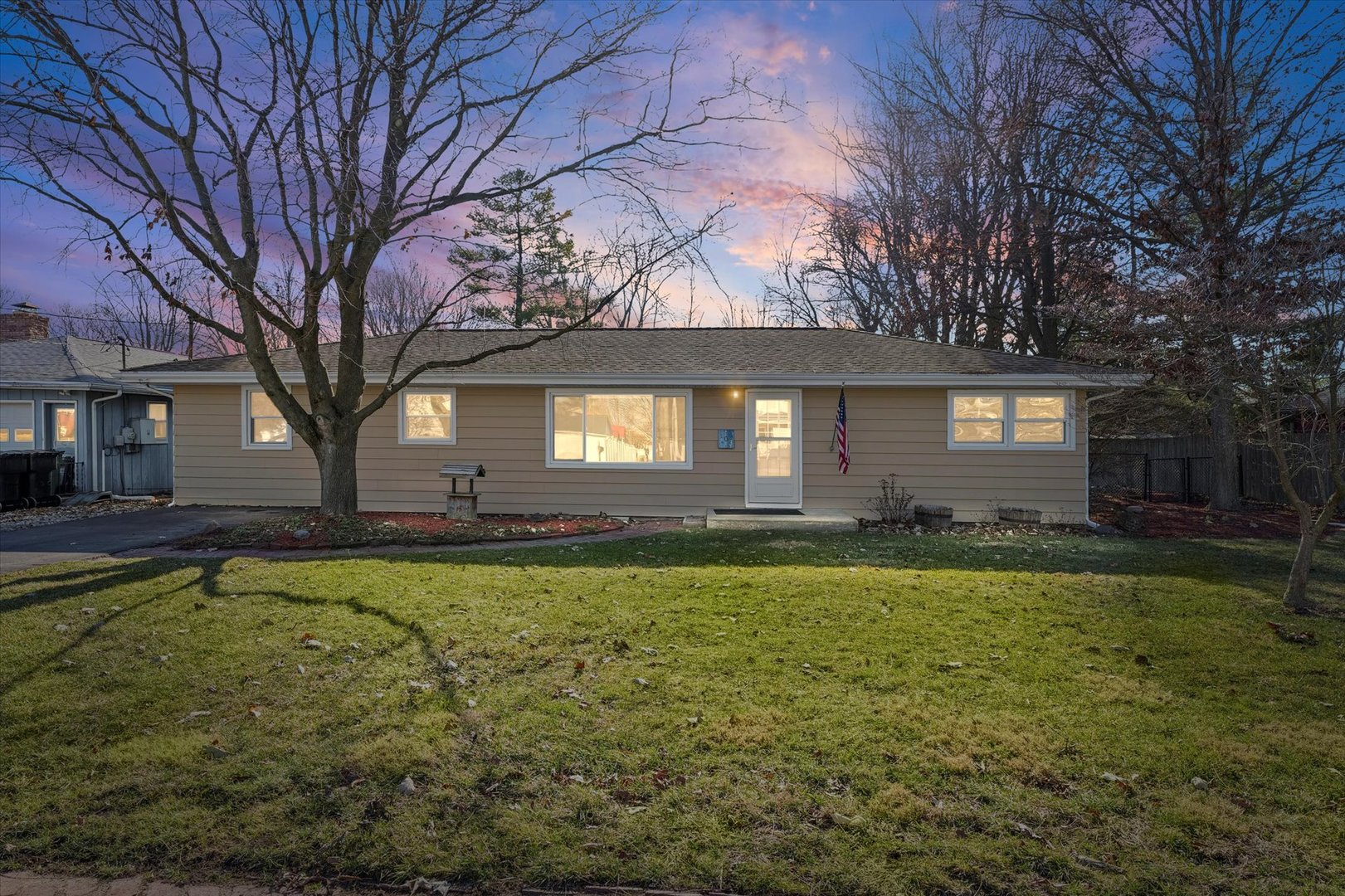 103 W Jefferson Street, Philo, IL 61864