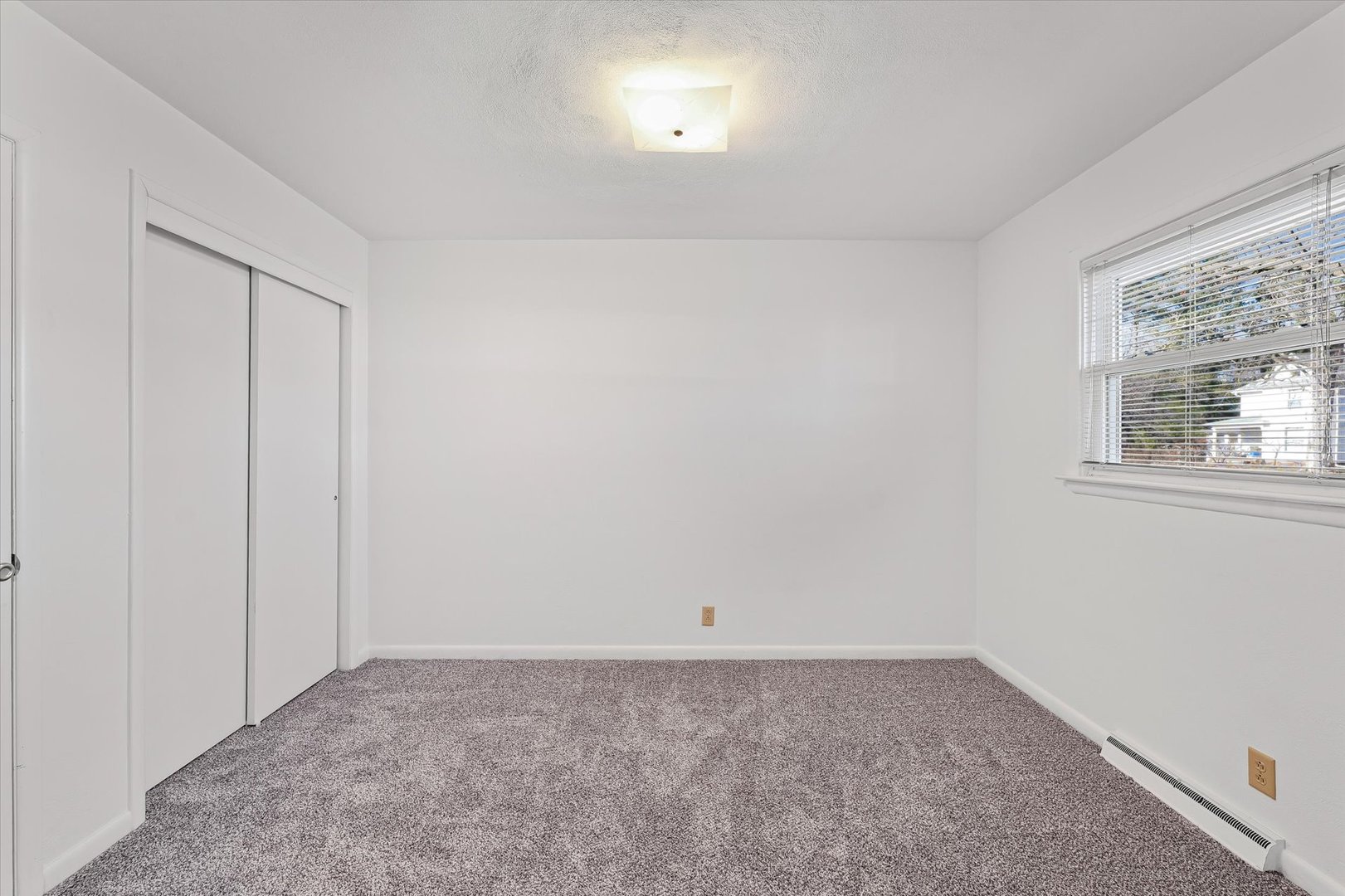 103 W Jefferson Street, Philo, IL 61864