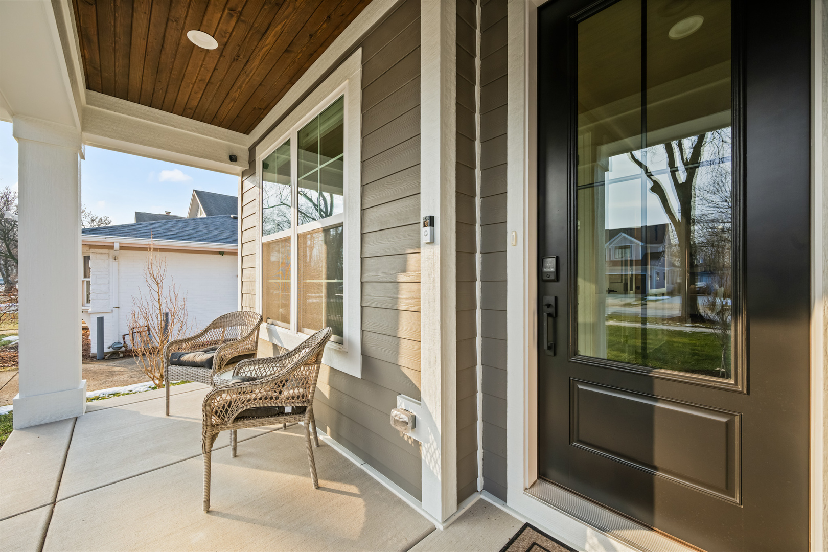 1222 N Walnut Avenue, Arlington Heights, IL 60004