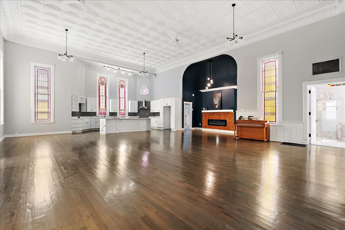 200 W Crawford Street, Peotone, IL 60468