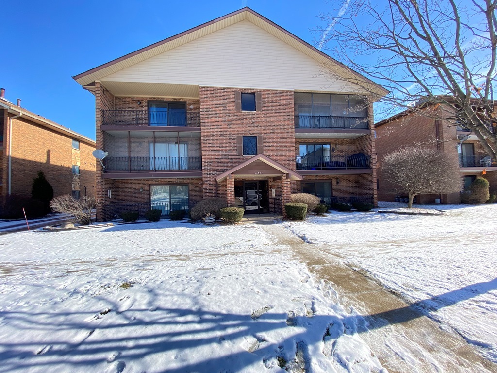 16813 81st Avenue #1S, Tinley Park, IL 60477