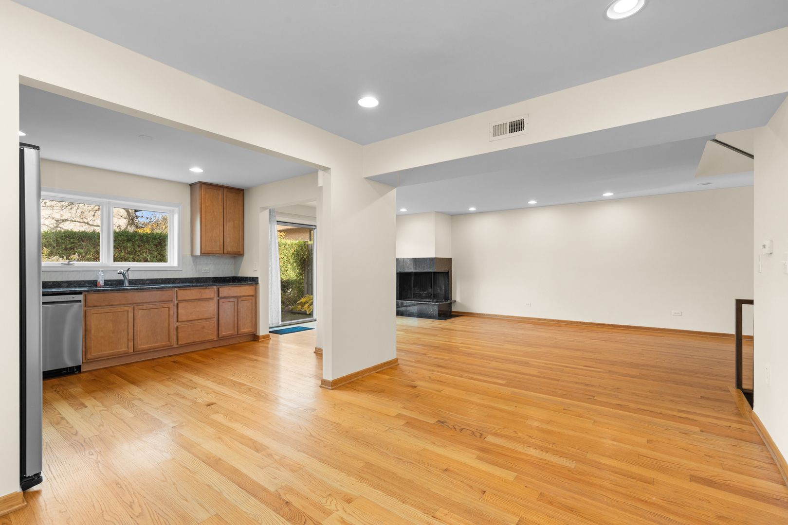 1723 Wildberry Drive #C, Glenview, IL 60025