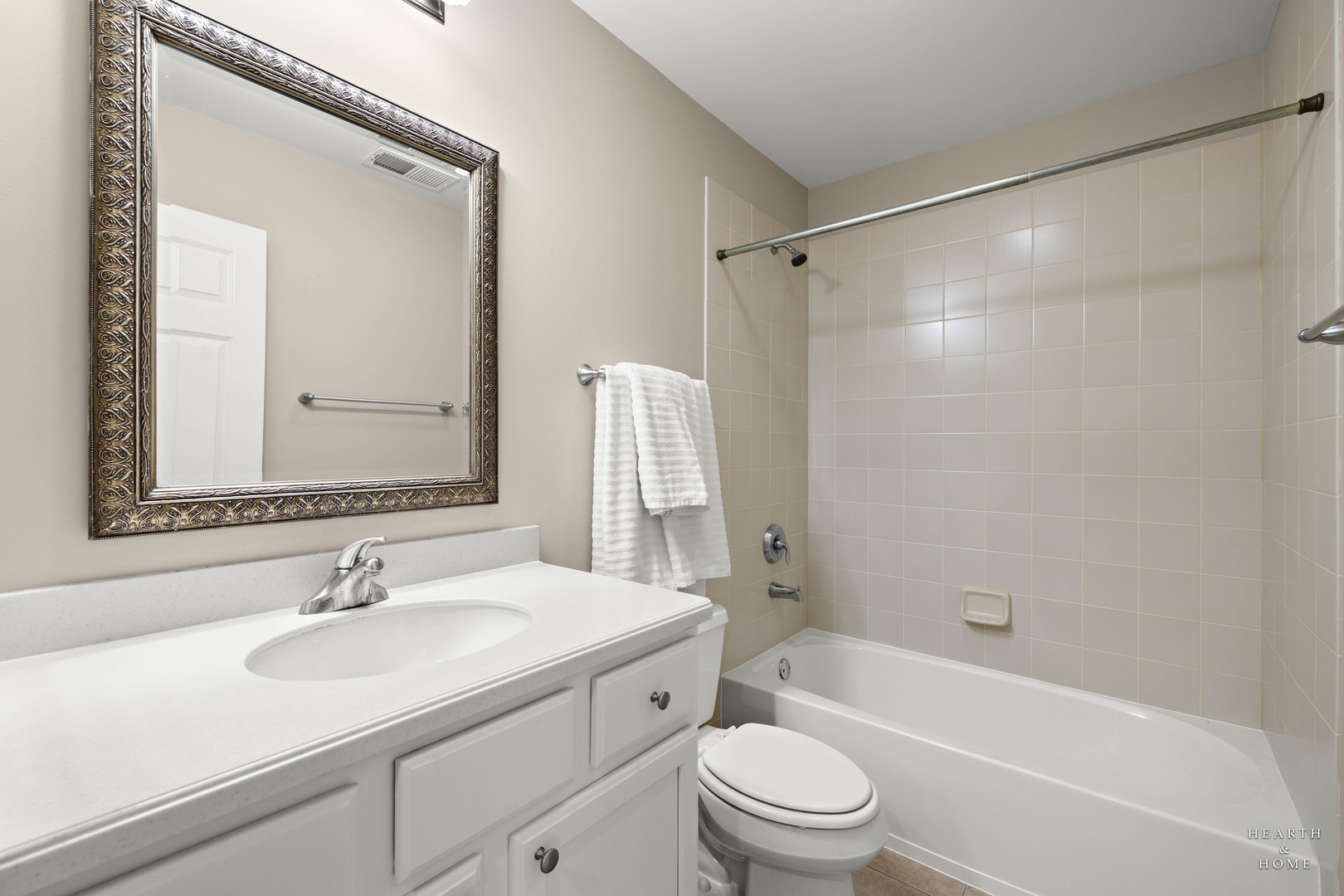 21946 W Tori Lane, Deer Park, IL 60010