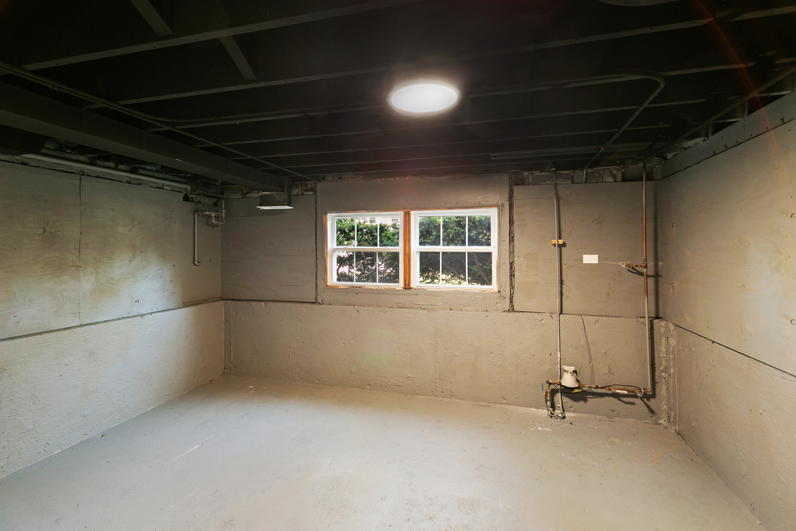 531 W Winchester Road, Chicago Heights, IL 60411