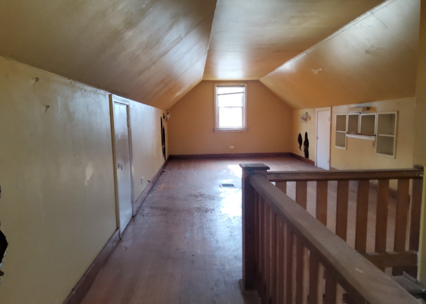 15734 Marshfield Avenue, Harvey, IL 60426