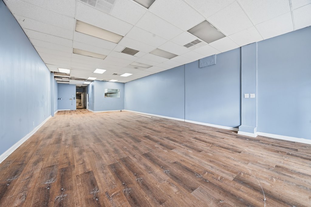 81 W Jefferson Street, Joliet, IL 60432