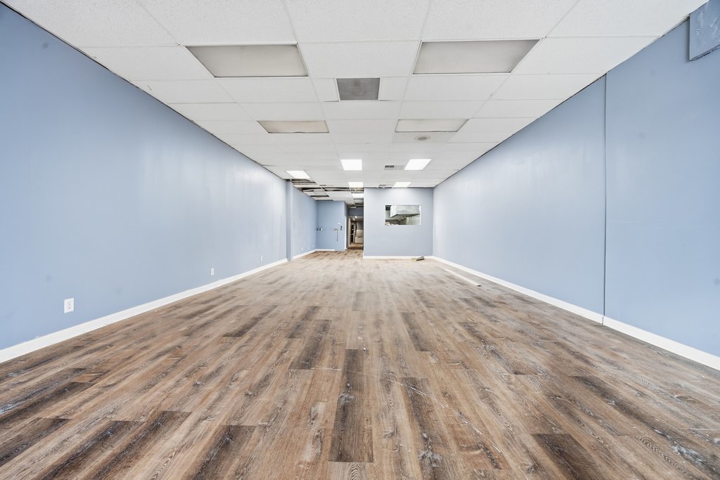 81 W Jefferson Street, Joliet, IL 60432