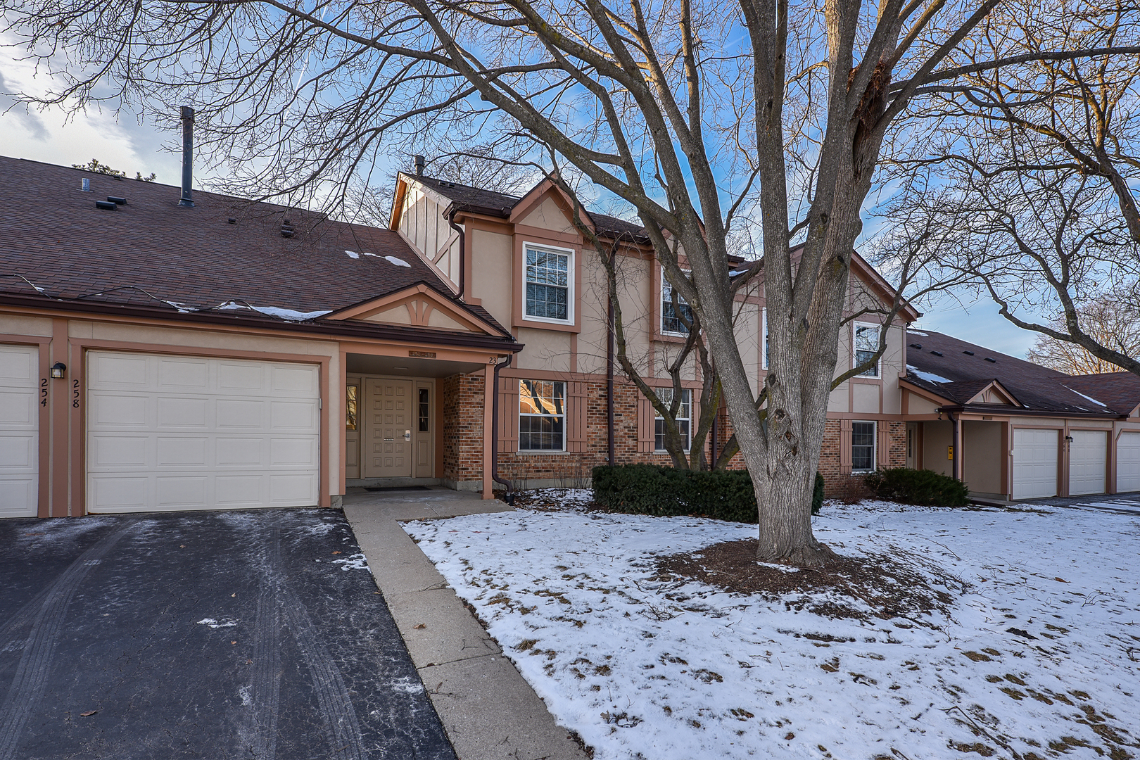 252 Appletree Court #0, Buffalo Grove, IL 60089