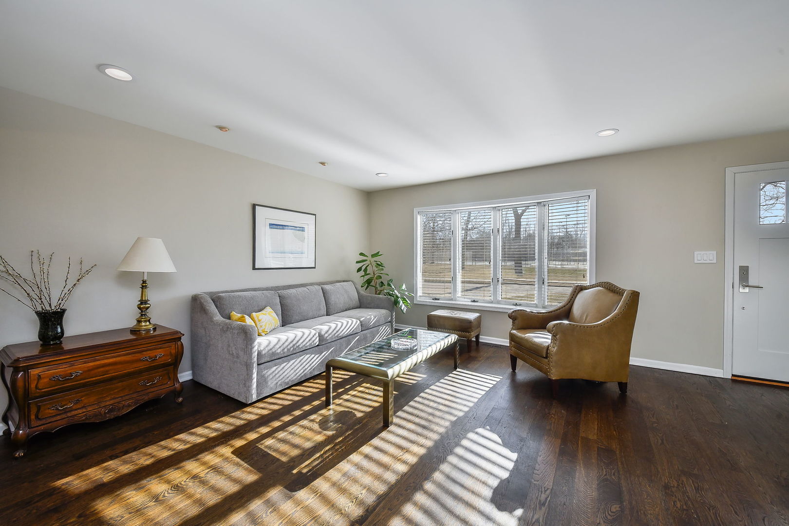 541 Park Row, Glen Ellyn, IL 60137