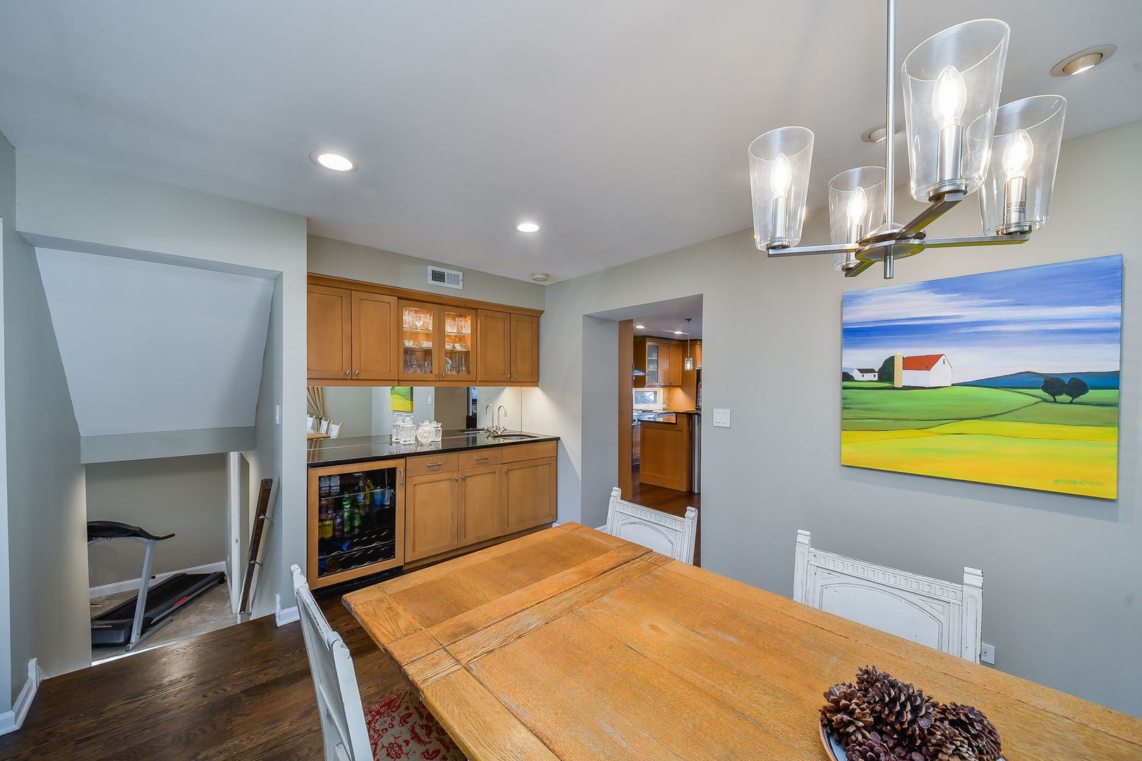 541 Park Row, Glen Ellyn, IL 60137