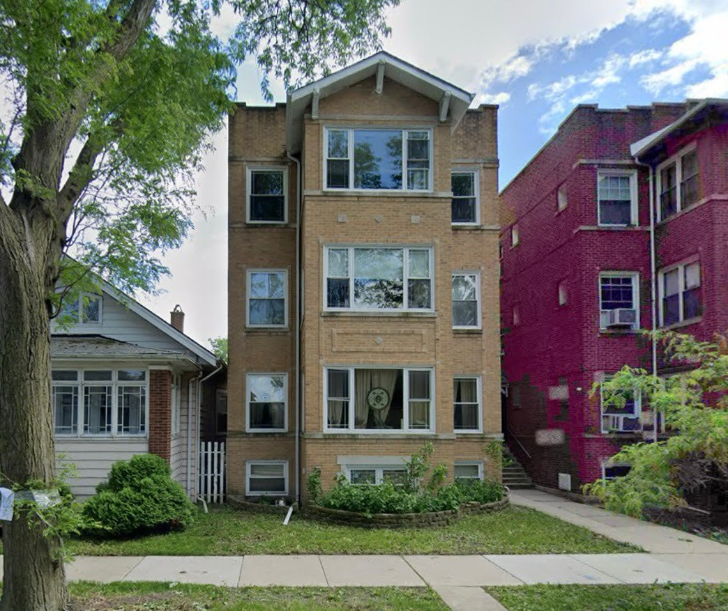 3349 W Eastwood Avenue #2, Chicago, IL 60625