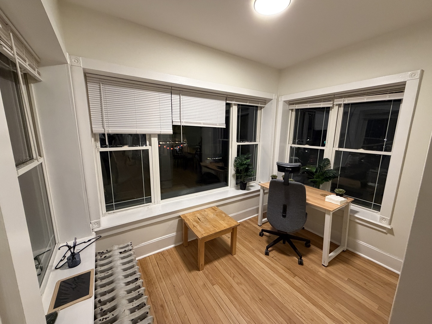 3349 W Eastwood Avenue #2, Chicago, IL 60625