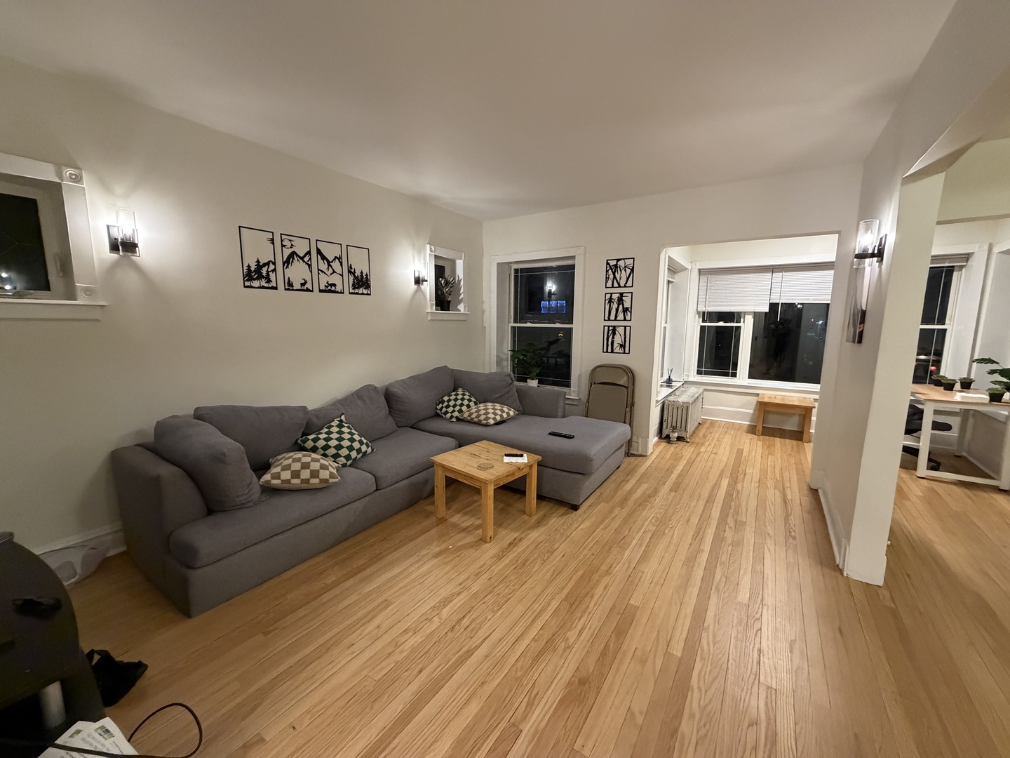 3349 W Eastwood Avenue #2, Chicago, IL 60625