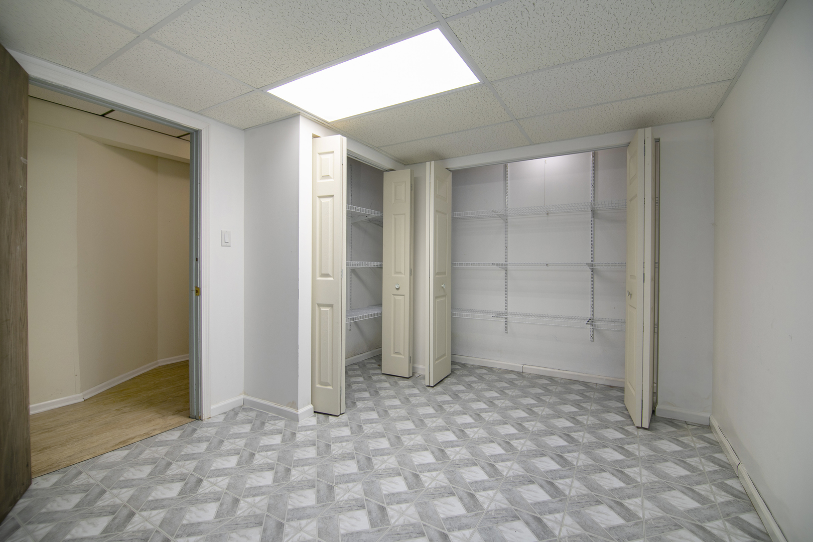 13335 Silver Fox Drive, Lemont, IL 60439