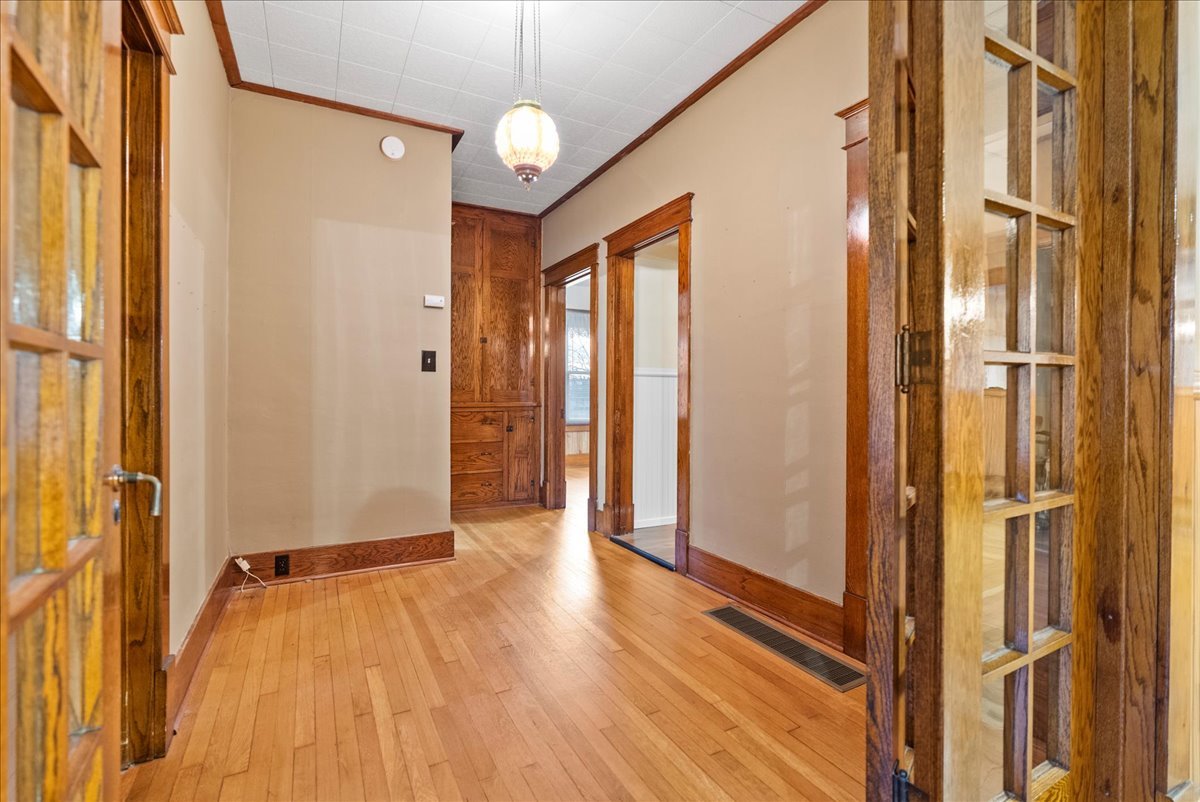 112 E Jefferson Street, Dana, IL 61321