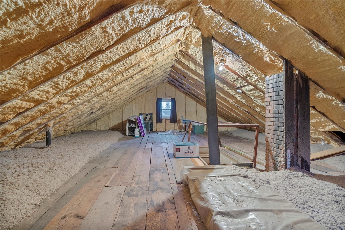 112 E Jefferson Street, Dana, IL 61321